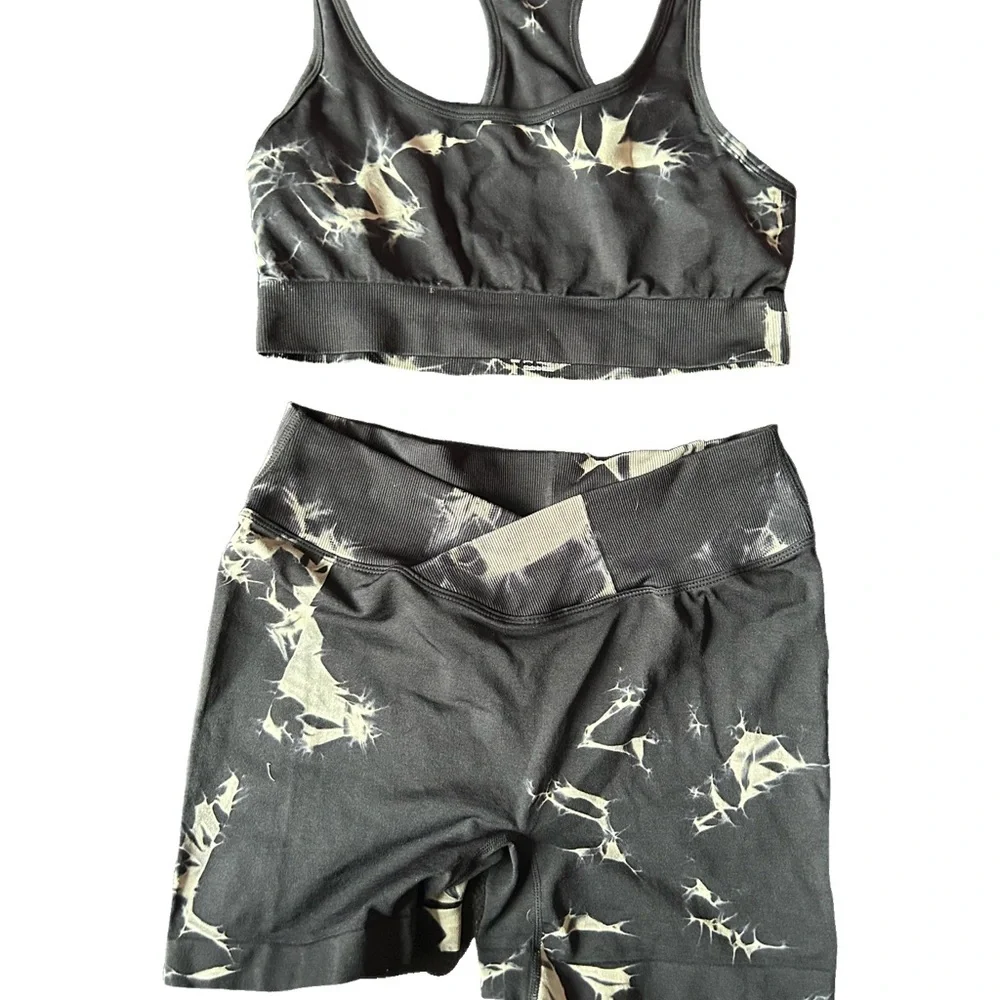 Tie-Dye Sports Bra and Shorts Set NWOT - Picture 1 of 8